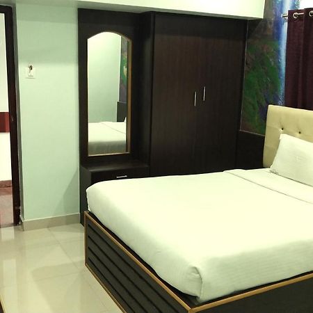 Hotel Apple Park Annexe Tiruchirappalli Exterior foto